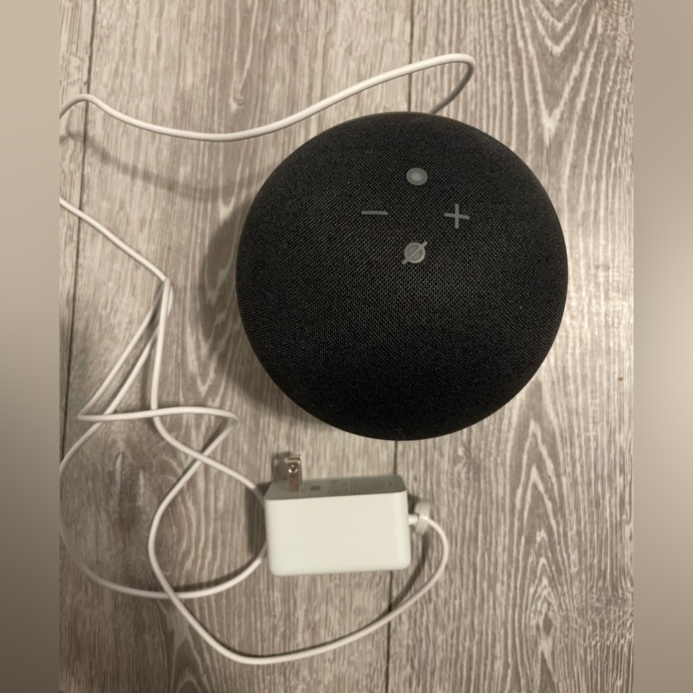Amazon Echo Dot (4th Gen.) Smart Speaker - Charcoal